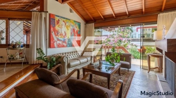 LINDA CASA PRÓXIMA DO SHOPPING BEIRA MAR: 3ª foto da galeria de imagens do imóvel