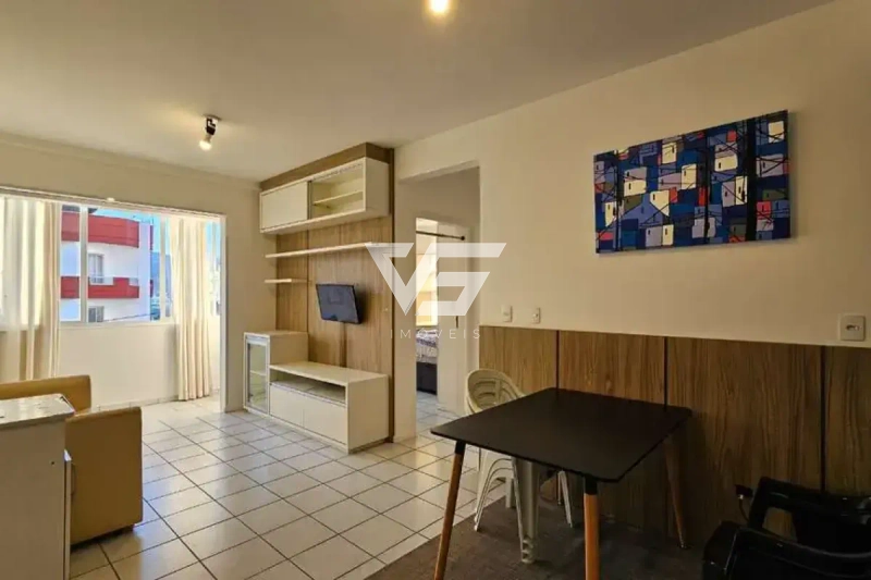 APARTAMENTO PRÓXIMO DA UFSC 2 DORMITÓRIOS 2 VAGAS: 1ª foto da galeria de imagens do imóvel