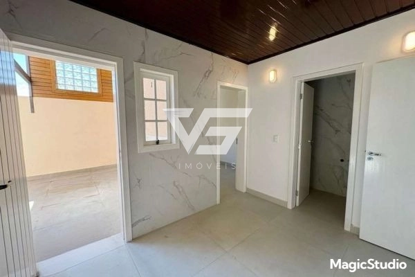 CASA ACONCHEGANTE A 3 MINUTOS DO BEIRA MAR SHOPPING: 19ª foto da galeria de imagens do imóvel
