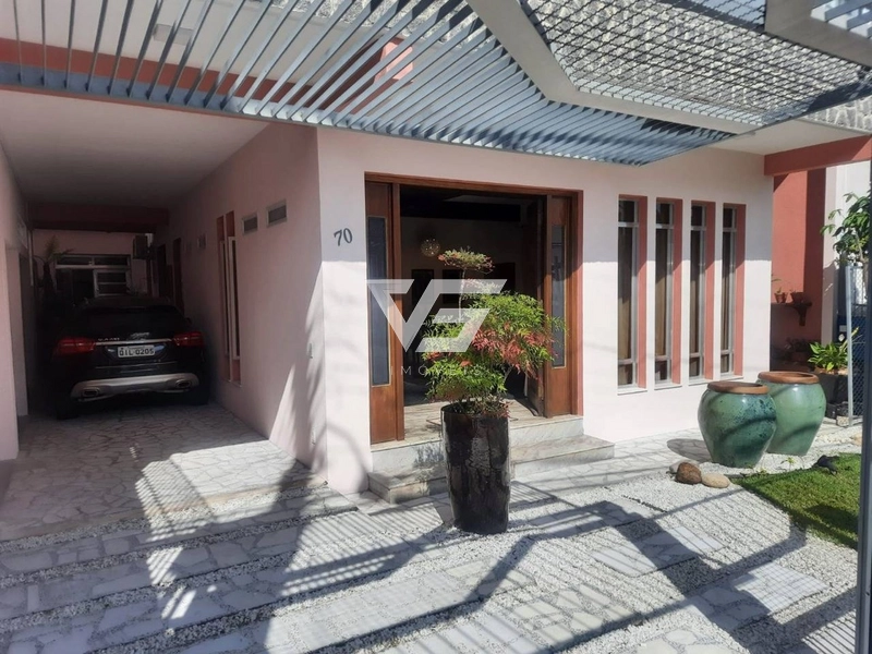 CASA VENDA CENTRO DE FLORIANÓPOLIS 4 DORMITÓRIOS SENDO 3 SUÍTES: 25ª foto da galeria de imagens do imóvel