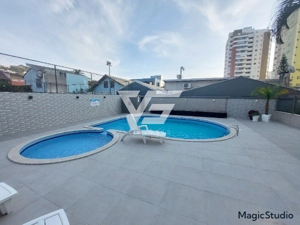 APARTAMENTO NA AGRONÔMICA 3 DORMITÓRIOS SENDO 1 SUÍTE 1 VAGA: 23ª foto da galeria de imagens do imóvel