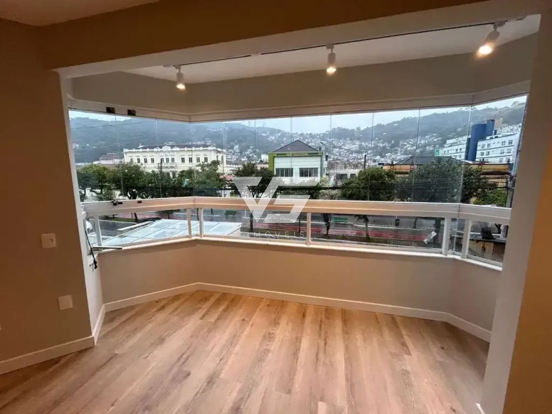 APARTAMENTO 3 DORMITÓRIOS 1 VAGA CENTRO DE FLORIANÓPOLIS: 2ª foto da galeria de imagens do imóvel