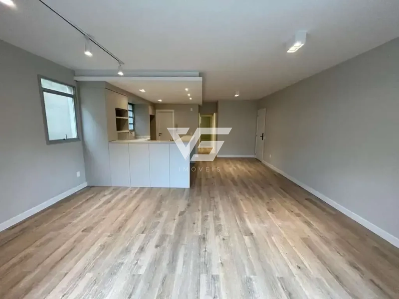 APARTAMENTO 3 DORMITÓRIOS 1 VAGA CENTRO DE FLORIANÓPOLIS: 5ª foto da galeria de imagens do imóvel