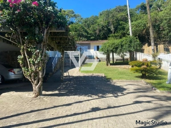 Terreno à Venda com Vista Permanente para o Mar - Ribeirão da Ilha: 4ª foto da galeria de imagens do imóvel