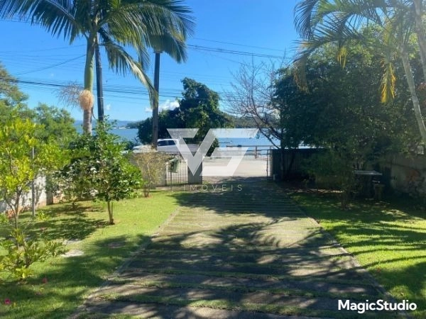 Terreno à Venda com Vista Permanente para o Mar - Ribeirão da Ilha: 2ª foto da galeria de imagens do imóvel