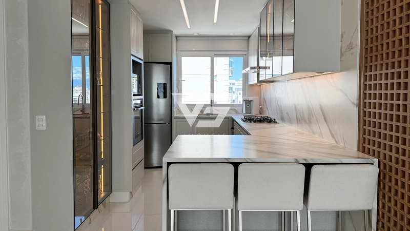 COBERTURA DUPLEX MOBILIADA LINDA COM VISTA MAR  EM FLORIANÓPOLIS: 26ª foto da galeria de imagens do imóvel