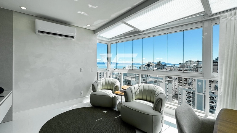 COBERTURA DUPLEX MOBILIADA LINDA COM VISTA MAR  EM FLORIANÓPOLIS: 9ª foto da galeria de imagens do imóvel