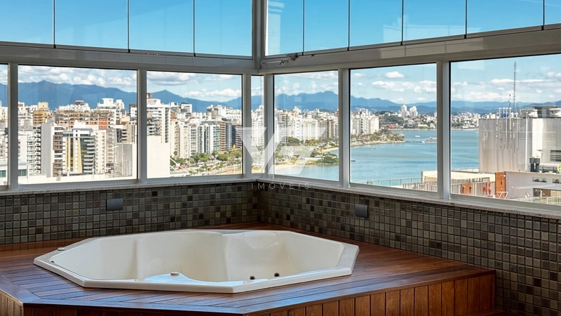 COBERTURA DUPLEX MOBILIADA LINDA COM VISTA MAR  EM FLORIANÓPOLIS: 19ª foto da galeria de imagens do imóvel