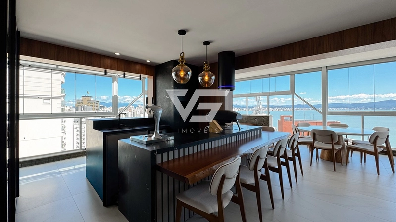 COBERTURA DUPLEX MOBILIADA LINDA COM VISTA MAR  EM FLORIANÓPOLIS: 21ª foto da galeria de imagens do imóvel