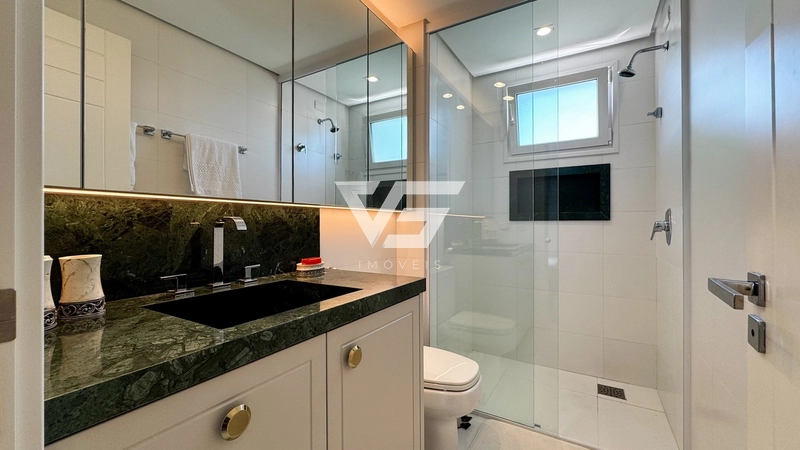 COBERTURA DUPLEX MOBILIADA LINDA COM VISTA MAR  EM FLORIANÓPOLIS: 54ª foto da galeria de imagens do imóvel