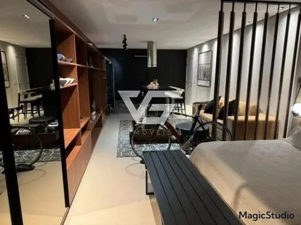 Stúdio Semimobiliado lindo no centro de Florianópolis.