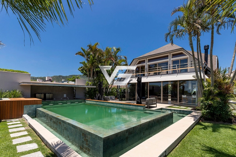 MAGNÍFICA RESIDÊNCIA PÉ NA AREIA COM 700M² ÁREA CONSTRUÍDA CACHOEIRA BOM JESUS: 47ª foto da galeria de imagens do imóvel