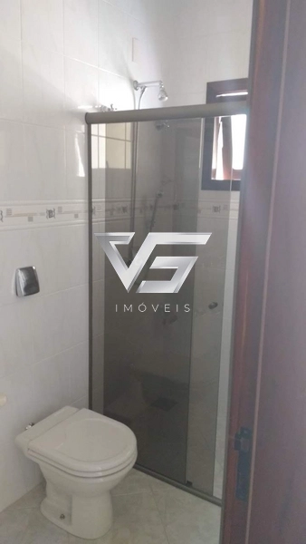 Casa com ótima localização em Santo Amaro da Imperatriz, terreno de 495m²: 8ª foto da galeria de imagens do imóvel