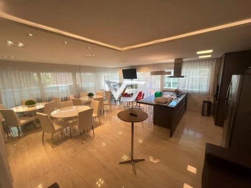 COBERTURA DUPLEX ALTO PADRÃO 4 SUÍTES COM VISTA MAR PRÓXIMO BEIRA MAR NORTE: 26ª foto da galeria de imagens do imóvel