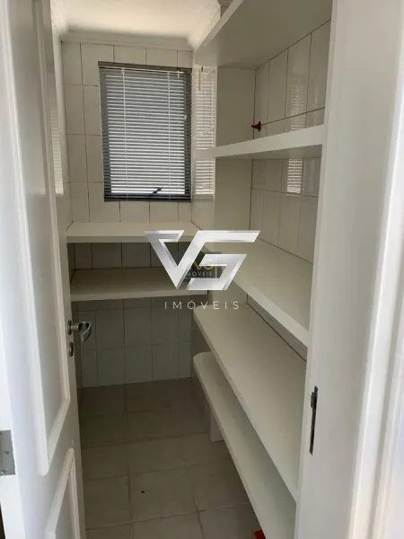 COBERTURA DUPLEX ALTO PADRÃO MOBILIADA NO CENTRO DE FLORIANÓPOLIS: 20ª foto da galeria de imagens do imóvel