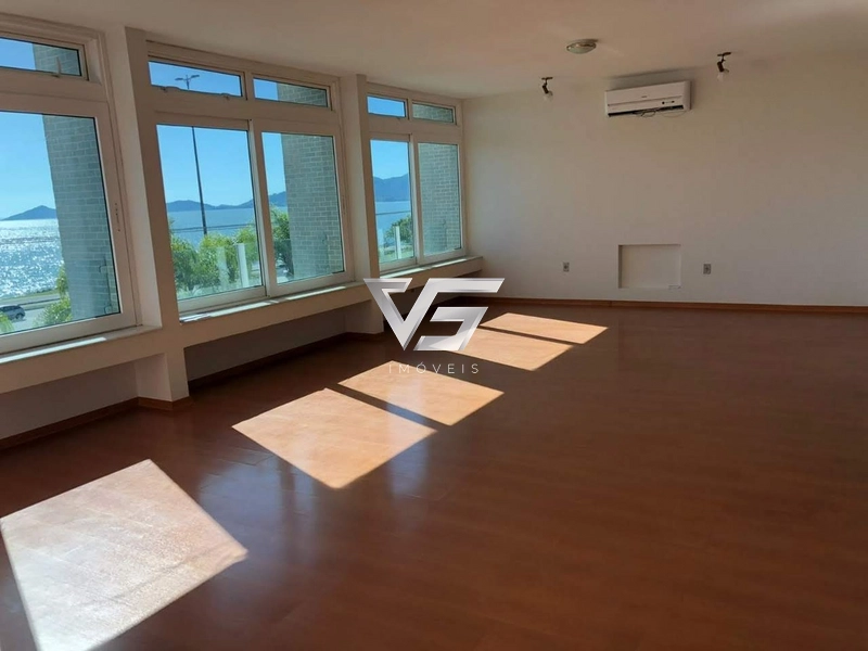 AMPLO APARTAMENTO FRENTE MAR COM LINDA VISTA PANORÂMICA: 13ª foto da galeria de imagens do imóvel