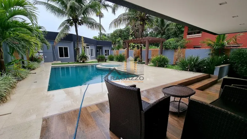 Casa Espaçosa de Luxo no Condomínio Morada da Praia com 4 Suítes: 4ª foto da galeria de imagens do imóvel