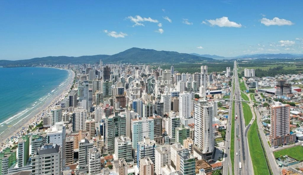 18ª foto do condomínio