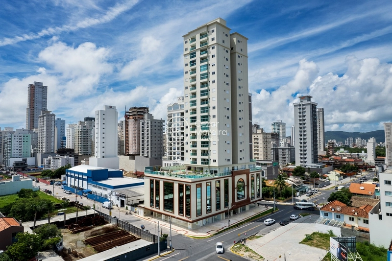 Apartamento em Itapema/SC com 3 suítes: 15ª foto da galeria de imagens do imóvel