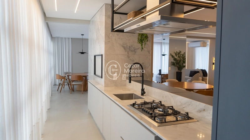 Apartamento em Itapema/SC com 3 suítes: 20ª foto da galeria de imagens do imóvel