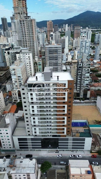 Apartamento em Itapema/SC com 3 suítes: 25ª foto da galeria de imagens do imóvel