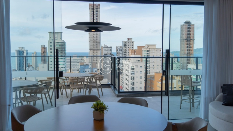 Apartamento em Itapema/SC com 3 suítes: 2ª foto da galeria de imagens do imóvel