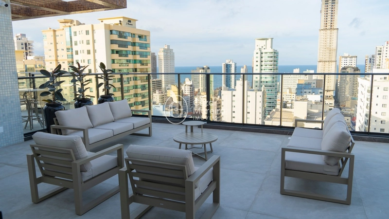 Apartamento em Itapema/SC com 3 suítes: 28ª foto da galeria de imagens do imóvel