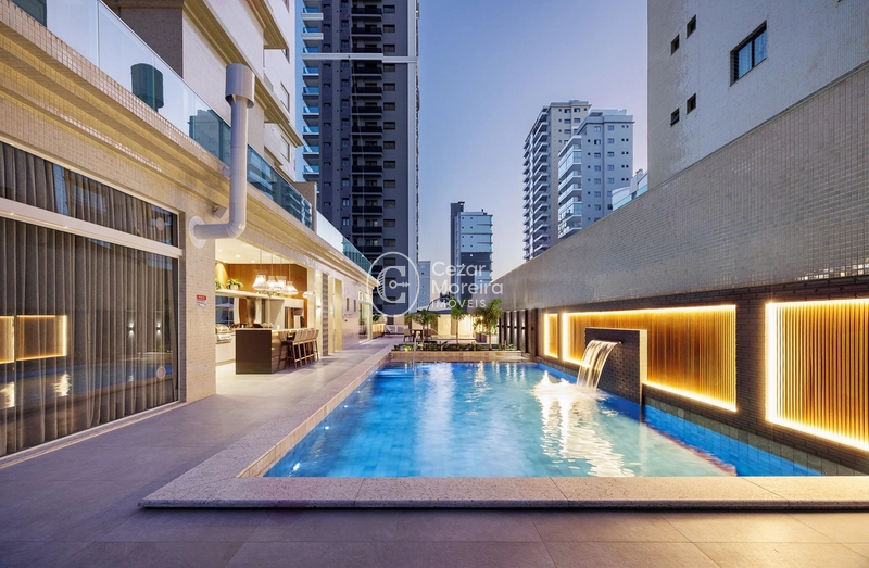 Apartamento em Itapema/SC com 3 suítes: 1ª foto da galeria de imagens do imóvel