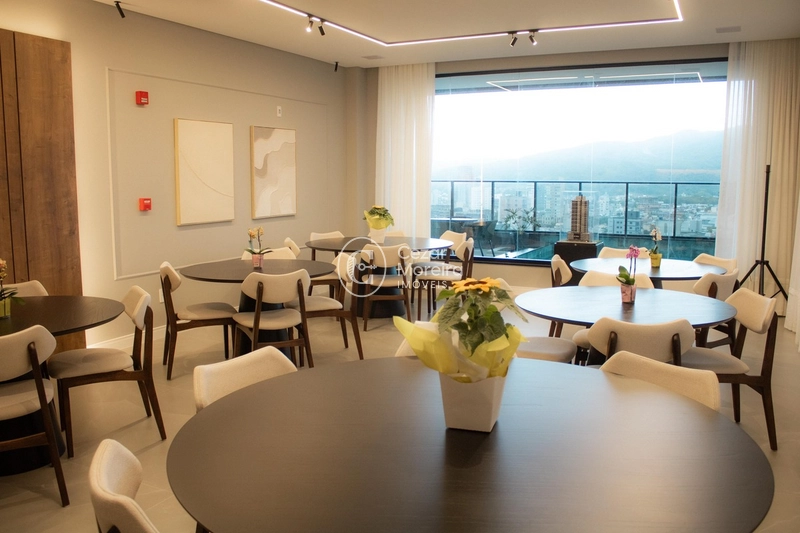 Apartamento em Porto Belo/SC com 3 suítes: 4ª foto da galeria de imagens do imóvel