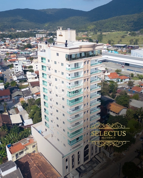 Apartamento em Porto Belo/SC com 3 dormitórios e 1 suíte: 3ª foto da galeria de imagens do imóvel