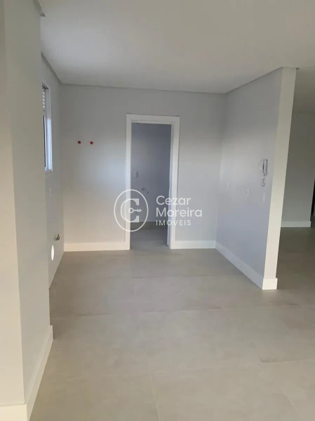 Apartamento em Porto Belo/SC com 3 suítes: 3ª foto da galeria de imagens do imóvel