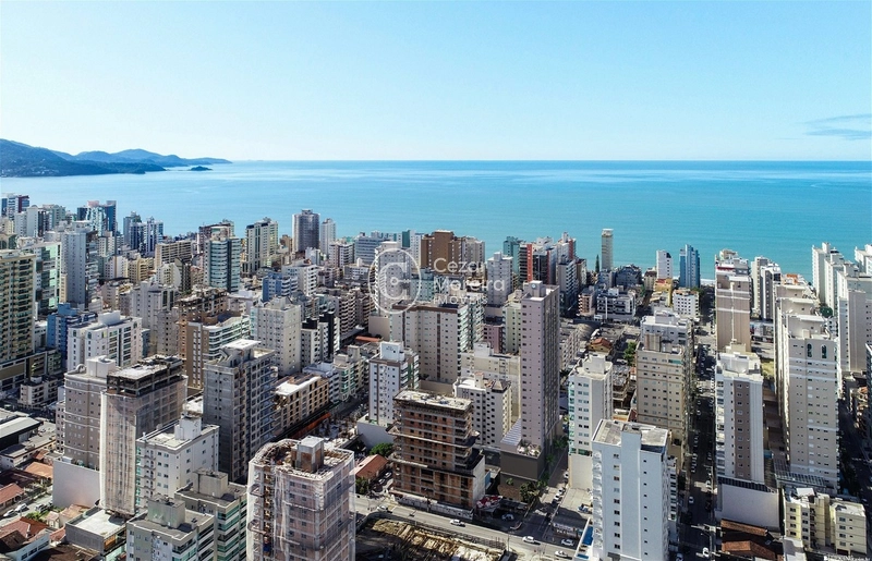 Apartamento em Itapema/SC com 3 suítes: 2ª foto da galeria de imagens do imóvel
