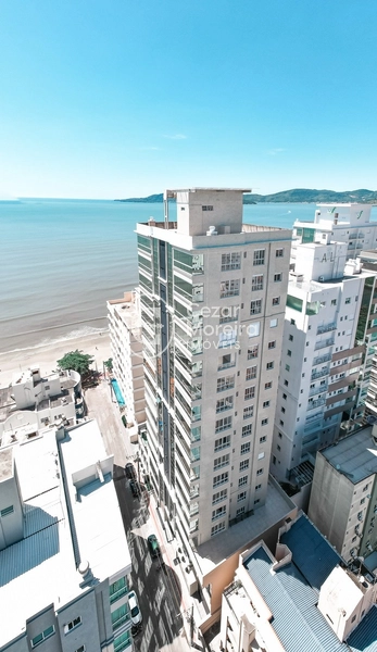 Apartamento em Itapema/SC com 4 suítes: 33ª foto da galeria de imagens do imóvel