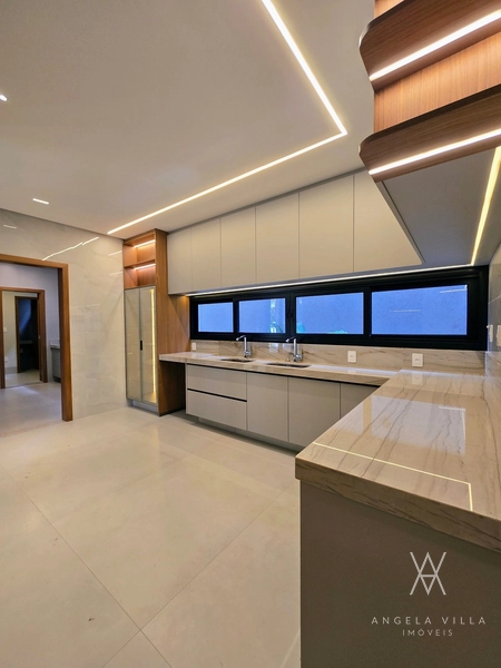 SOBRADO ALPHAVILLE IPÊS FUNDO PARA A MATA: 20ª foto da galeria de imagens do imóvel