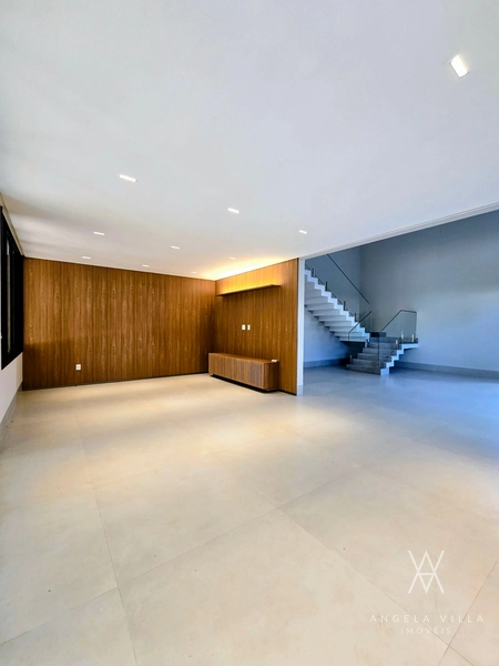 SOBRADO ALPHAVILLE IPÊS FUNDO PARA A MATA: 5ª foto da galeria de imagens do imóvel