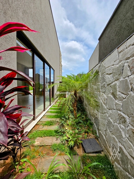 Casa em frente às quadras de tênis: 14ª foto da galeria de imagens do imóvel