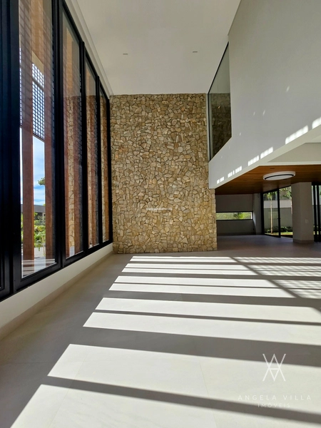 Sobrado altíssimo padrão Alphaville Goiás: 3ª foto da galeria de imagens do imóvel