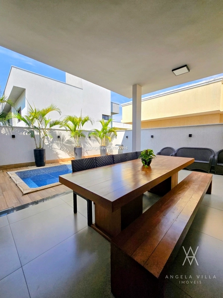 Casa térrea com 4 suítes: 15ª foto da galeria de imagens do imóvel