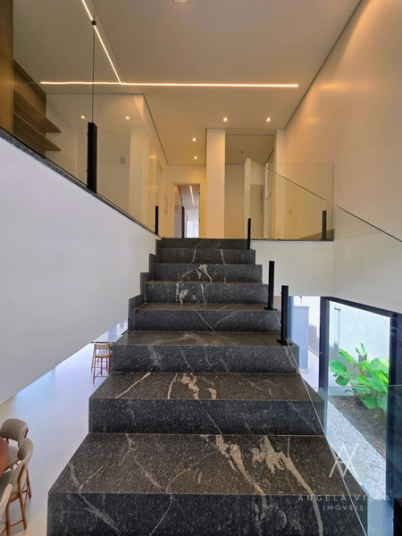 Plateau D'or Privilege 5 suítes  com armários: 26ª foto da galeria de imagens do imóvel