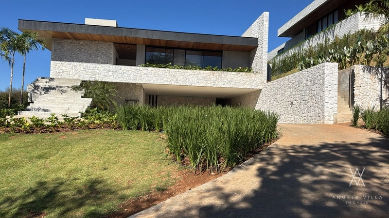 Casa nova semi-terrea com armários: 2ª foto da galeria de imagens do imóvel