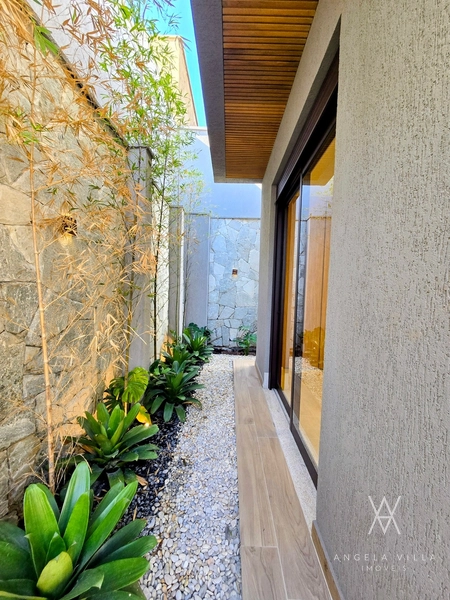 Casa nova com marcenaria e automação: 16ª foto da galeria de imagens do imóvel