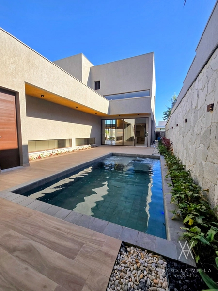 Casa nova com marcenaria e automação: 17ª foto da galeria de imagens do imóvel