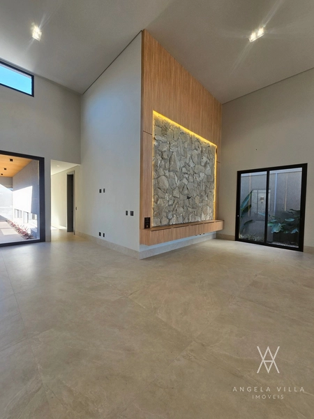 Casa nova com marcenaria e automação: 3ª foto da galeria de imagens do imóvel