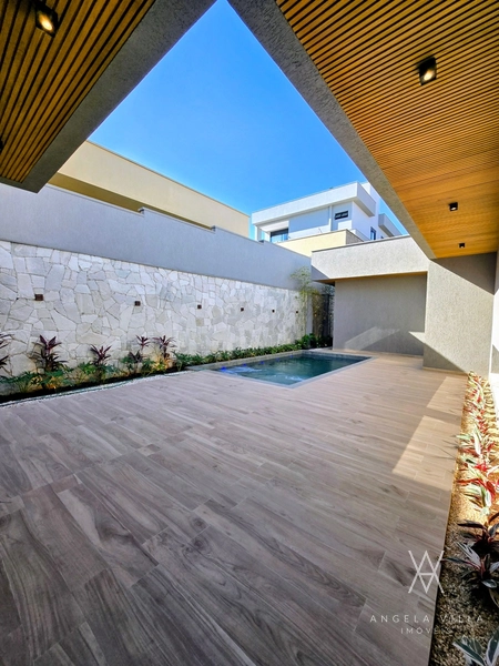 Casa nova com marcenaria e automação: 19ª foto da galeria de imagens do imóvel