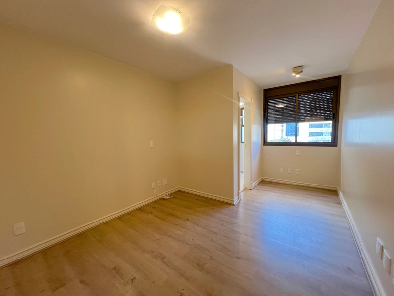 Apartamento com 3 quartos e 229m² à venda em Centro, Florianópolis.: 32ª foto da galeria de imagens do imóvel