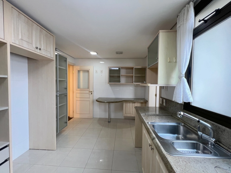 Apartamento com 3 quartos e 229m² à venda em Centro, Florianópolis.: 29ª foto da galeria de imagens do imóvel