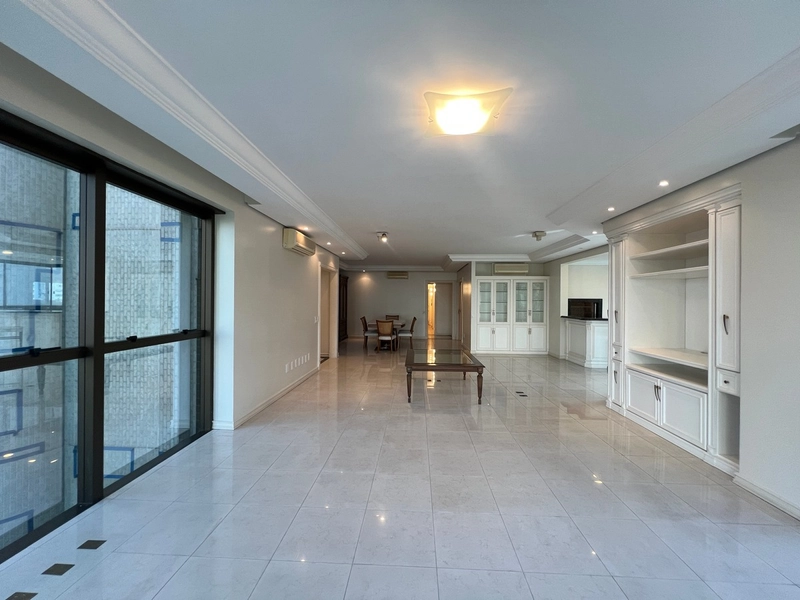 Apartamento com 3 quartos e 229m² à venda em Centro, Florianópolis.: 12ª foto da galeria de imagens do imóvel