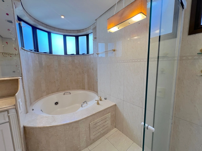 Apartamento com 3 quartos e 229m² à venda em Centro, Florianópolis.: 21ª foto da galeria de imagens do imóvel