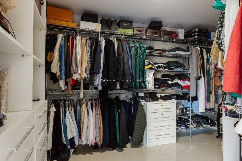 Apartamento com 4 suítes à Venda - Centro, Florianópolis: 20ª foto da galeria de imagens do imóvel