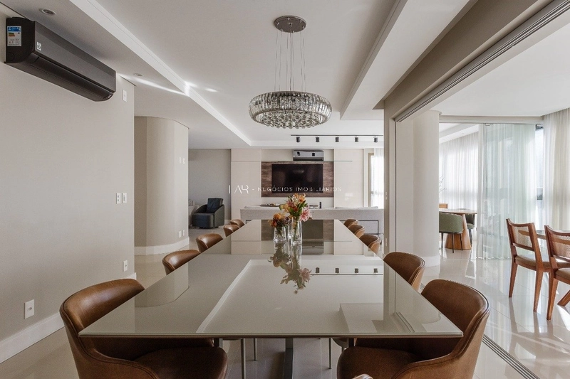 Apartamento com 4 suítes à Venda - Centro, Florianópolis: 7ª foto da galeria de imagens do imóvel